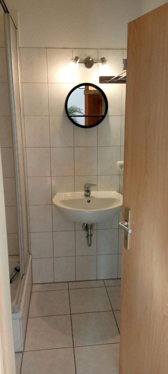 Forrest Apartments In Freiberg Min Stay 2 Nights Max Number Of Guest 1 Aprt 1 Exterior foto